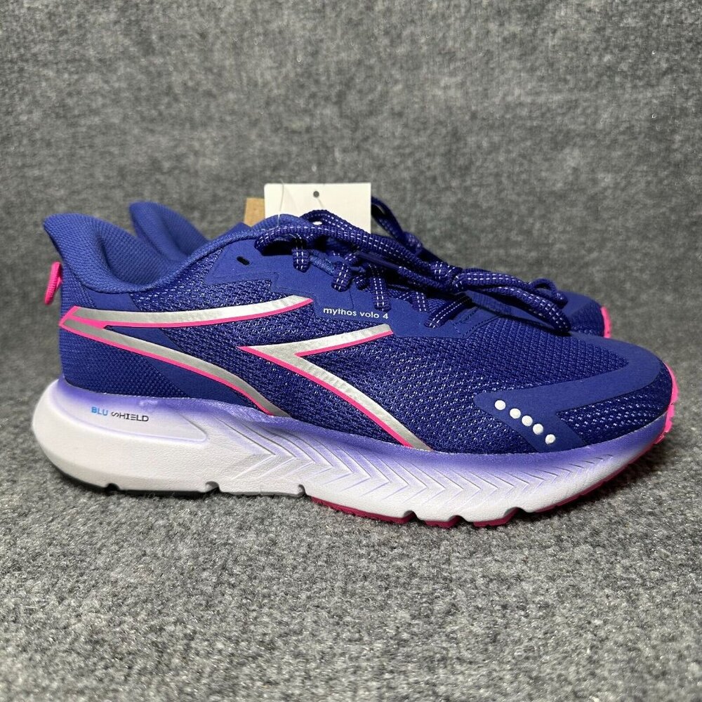 Diadora Mythos Blushield Volo 4 Blue Womens Size 6.5 Athletic Shoes Sneakers